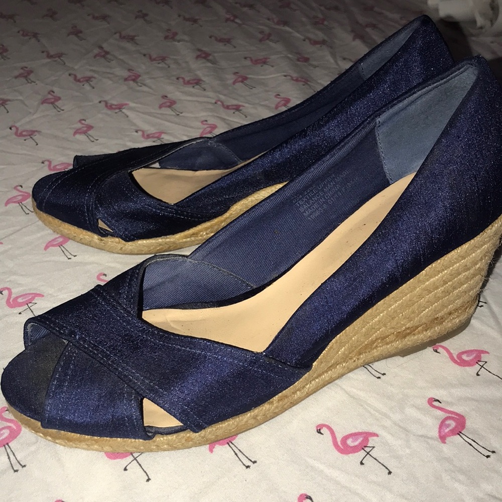 1/2 inch wedges size 7 in women